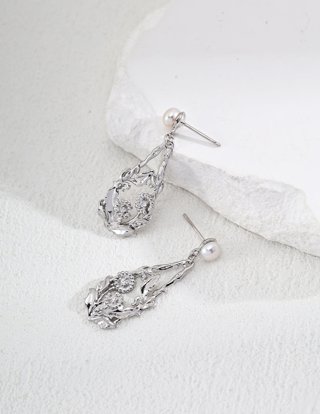 18K Gold S925 Silver - Vintage Bloom Drop Earrings