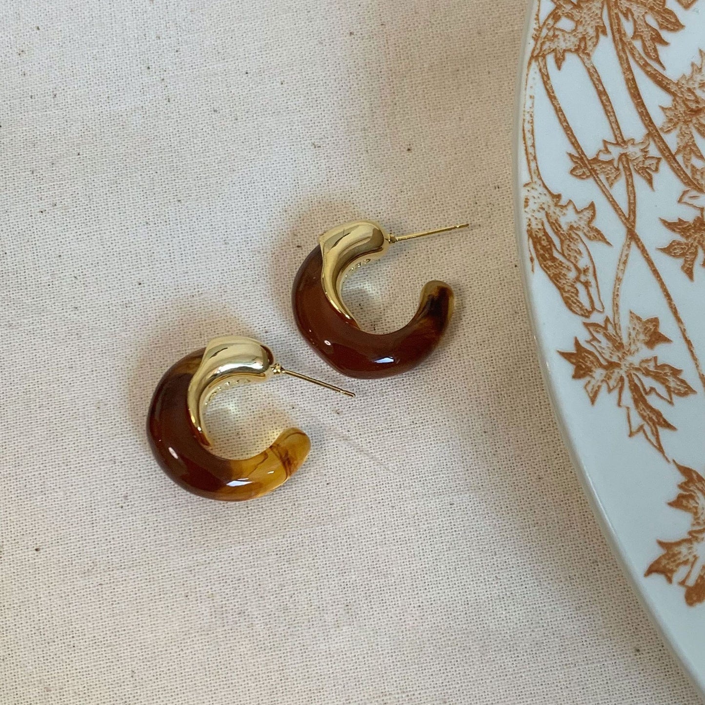 Mélade Luxe Resin Collection  - Hoop Earrings