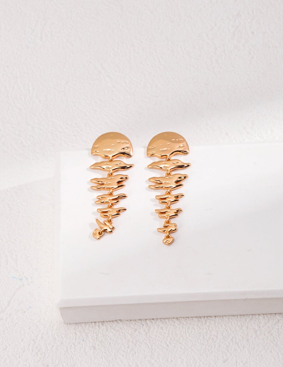 gold earrings luxury