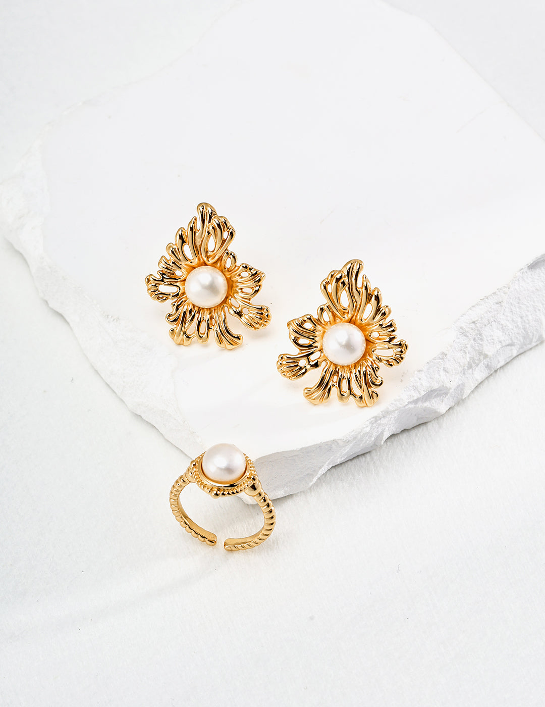 18K Gold S925 Silver - Blooming Pearl Statement Earrings